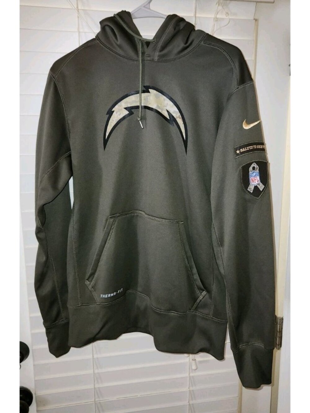Womens Nike OnField LA CHARGERS Salute To Service NFL Hoodie Medium SAN DIEGO